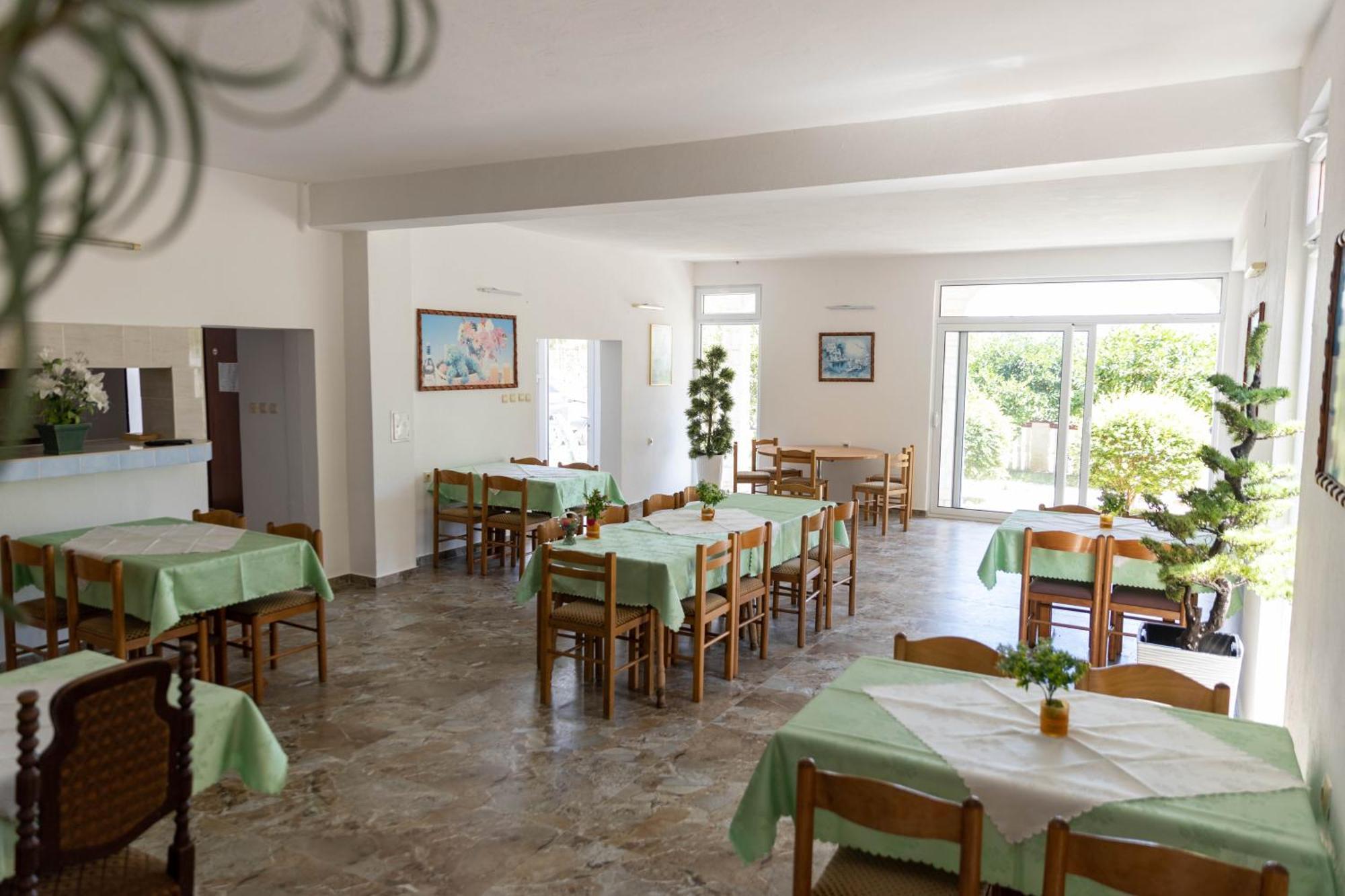 Guest House Aldin Улцинь Экстерьер фото