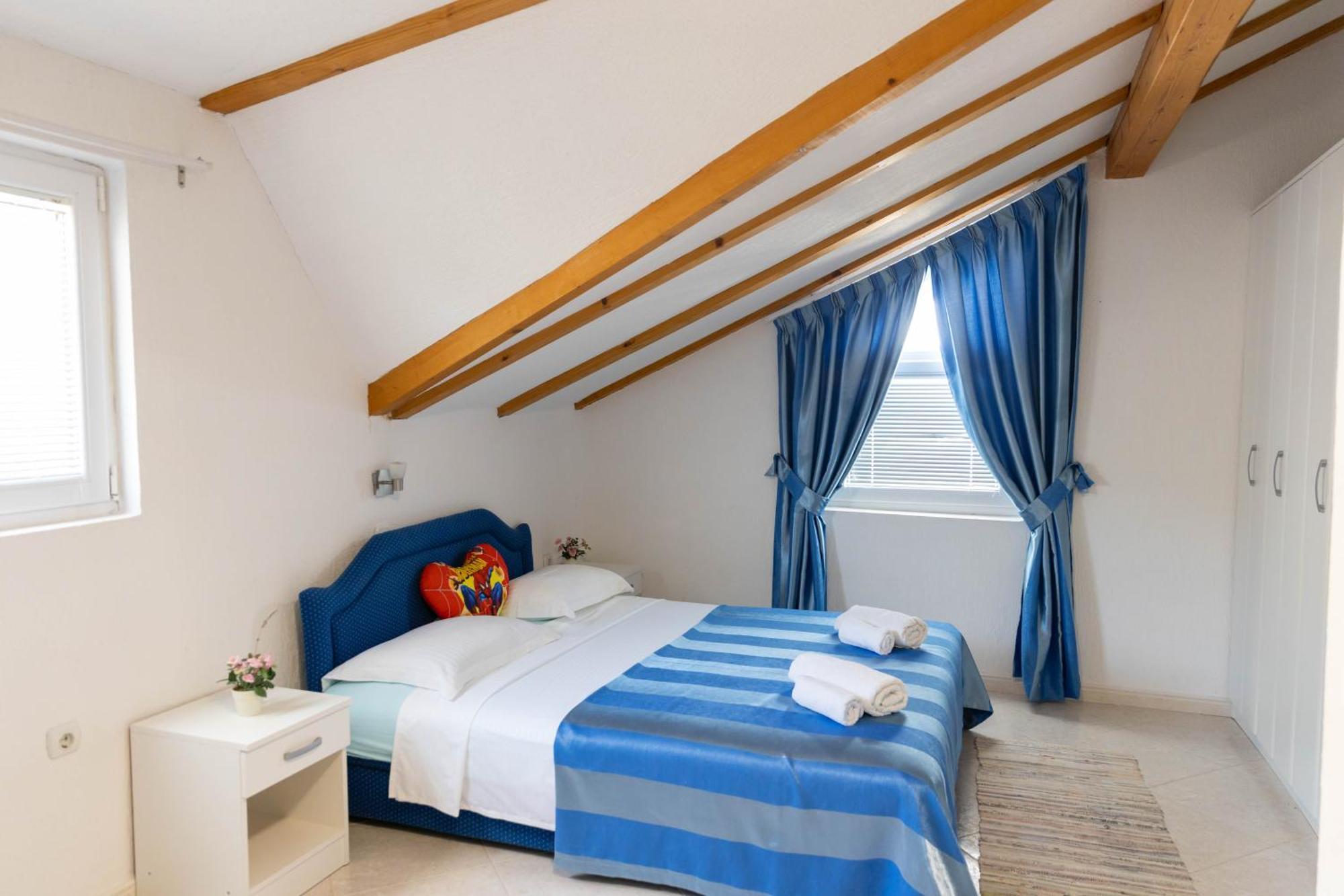 Guest House Aldin Улцинь Экстерьер фото