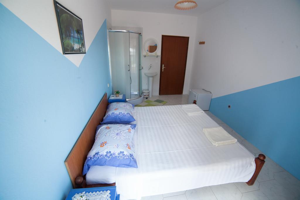 Guest House Aldin Улцинь Экстерьер фото