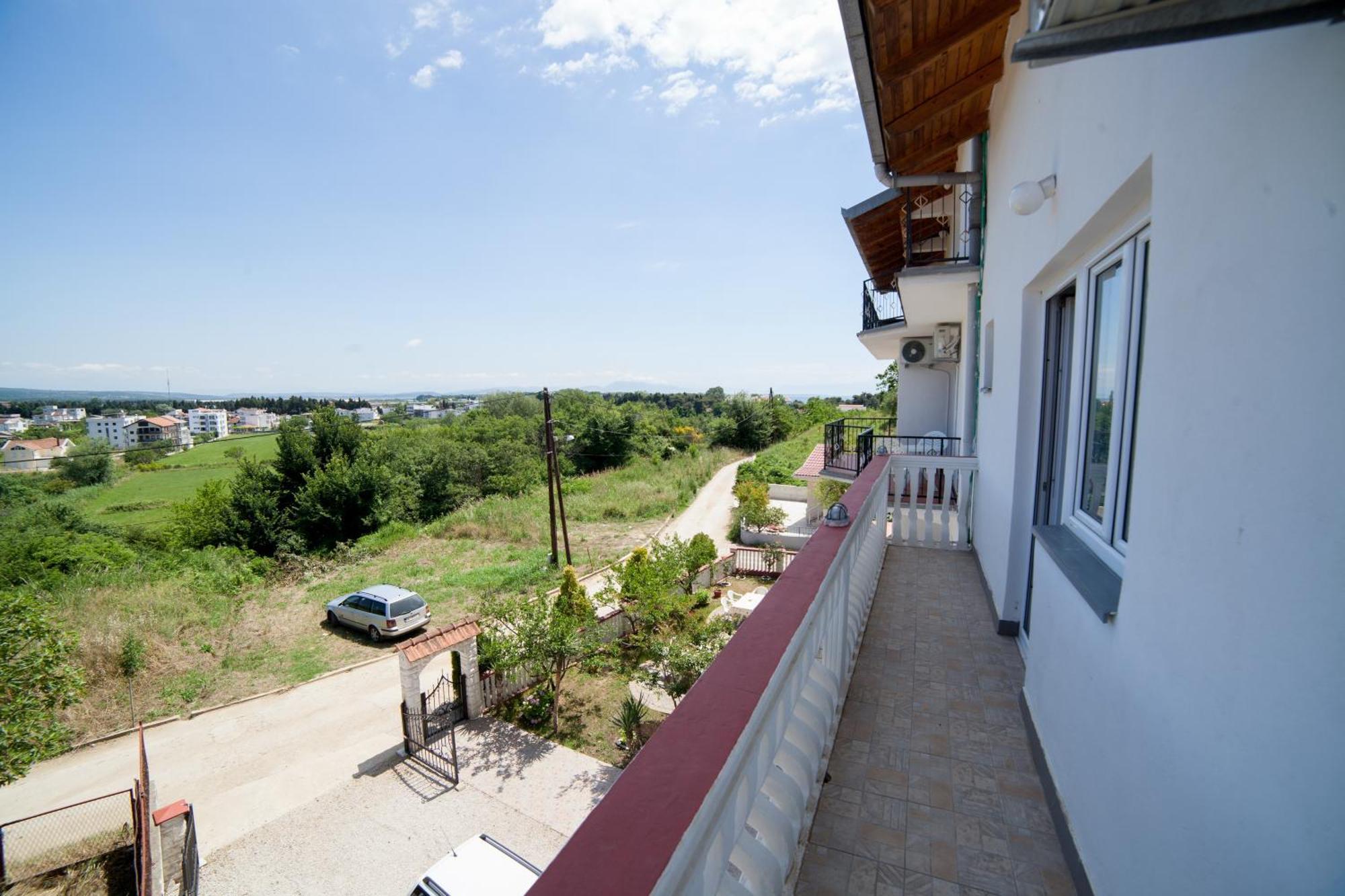 Guest House Aldin Улцинь Экстерьер фото