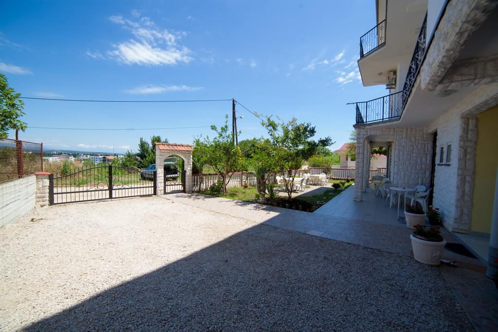 Guest House Aldin Улцинь Экстерьер фото