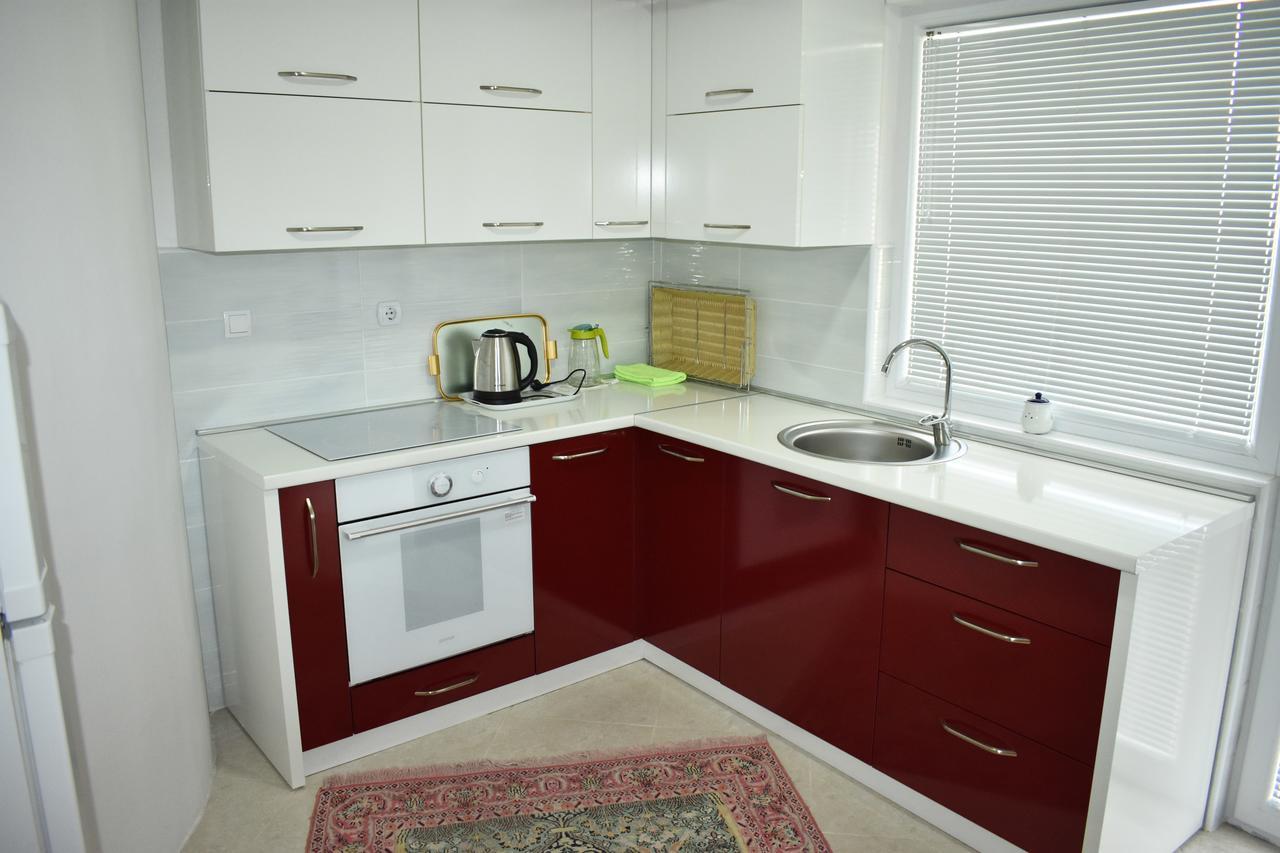 Guest House Aldin Улцинь Экстерьер фото