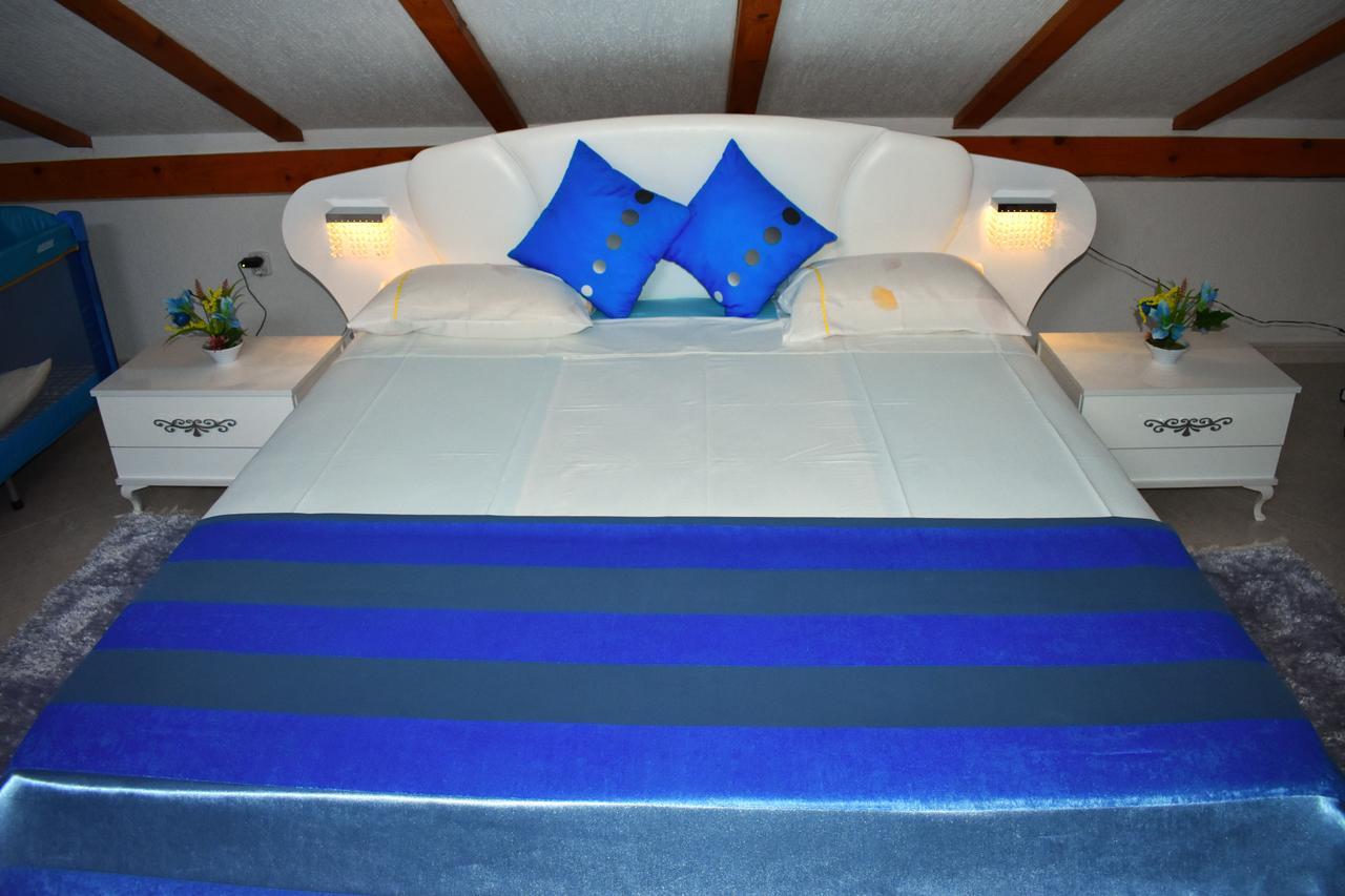 Guest House Aldin Улцинь Экстерьер фото