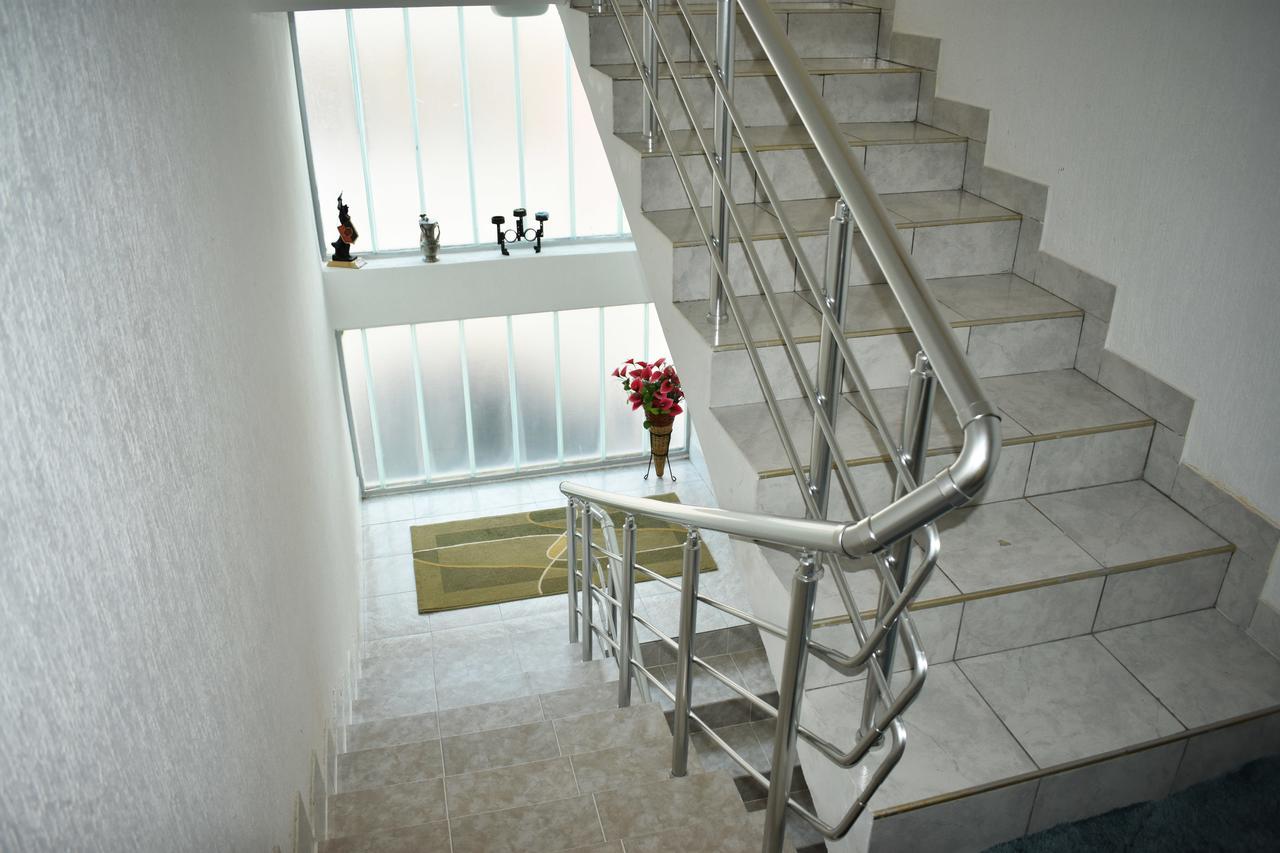 Guest House Aldin Улцинь Экстерьер фото